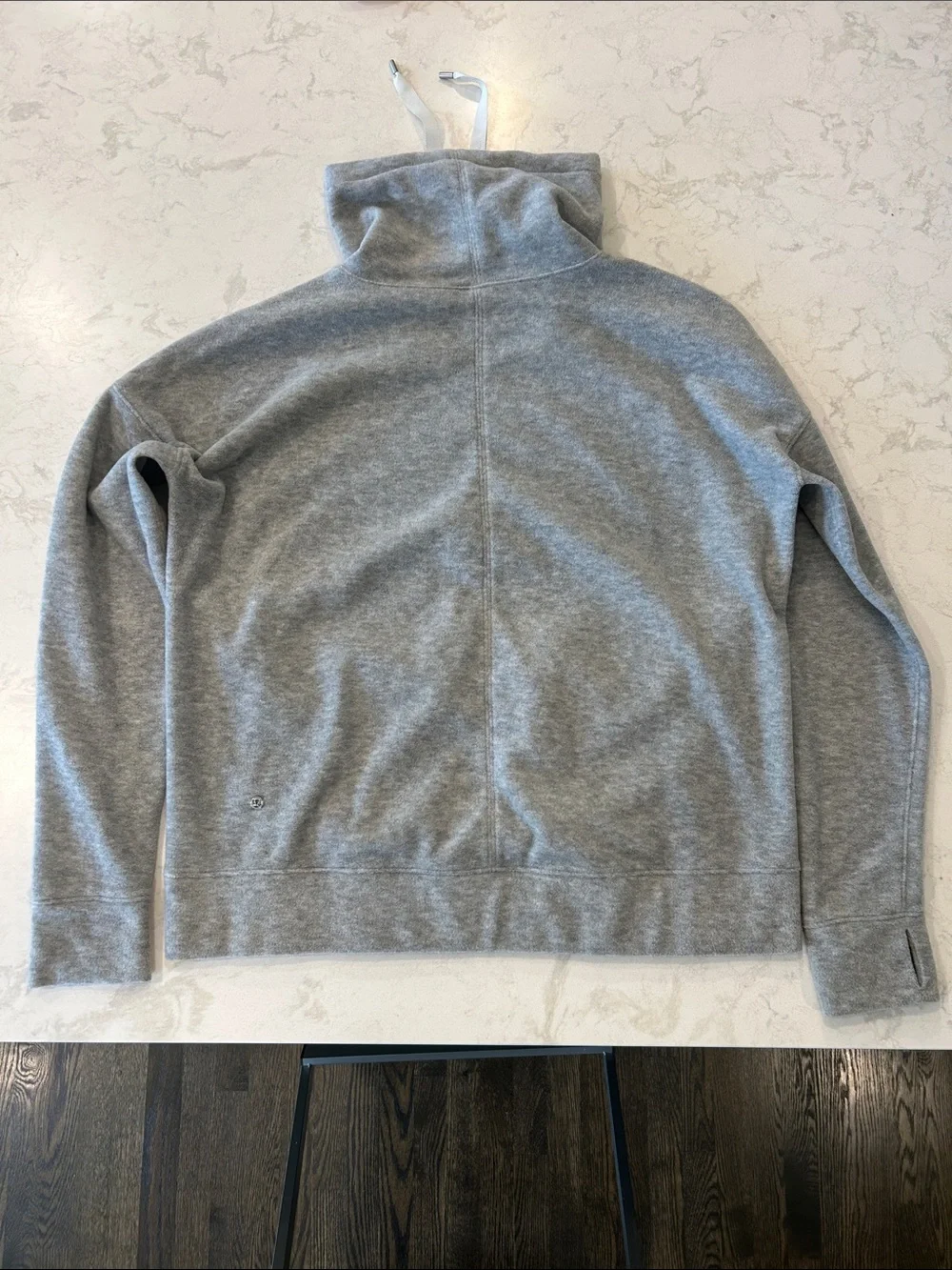 Lululemon Go Forward Pullover Fleece in heathered‎ core light grey Size 12